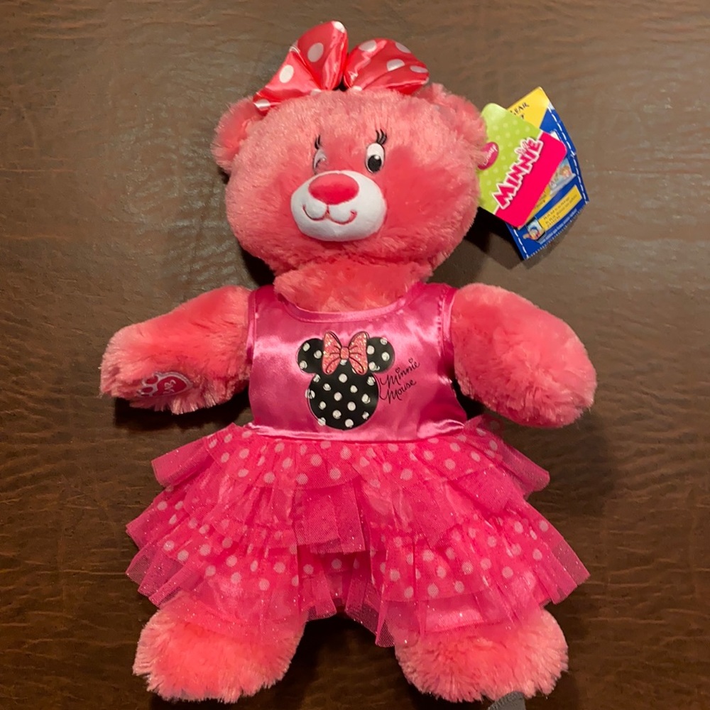 18” Minnie Mouse Build-a-Bear w/ Clothes